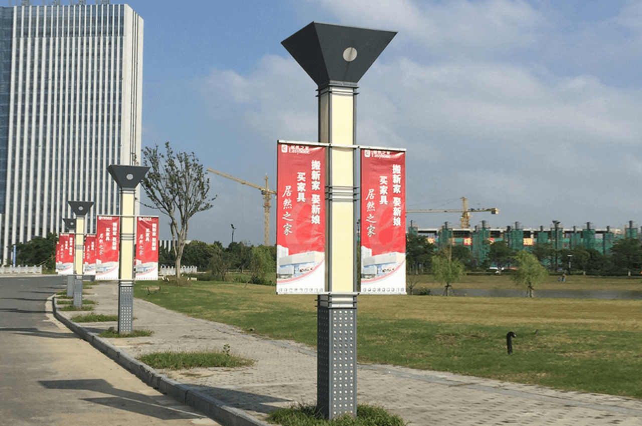 武汉时代经典不锈钢方形柱体广场LED景观路灯